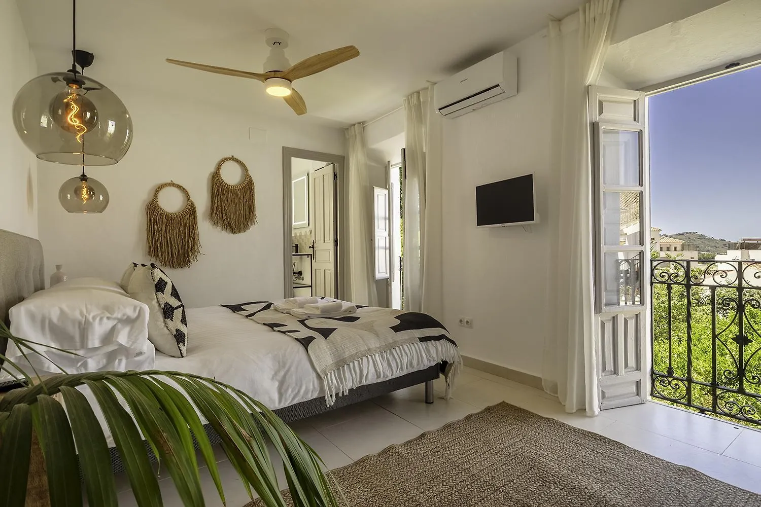 Casa Jardin Competa Bed & Breakfast